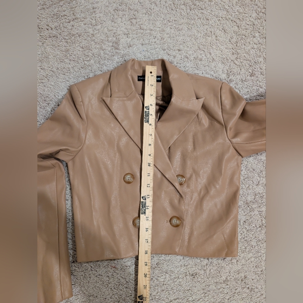 NEW Catherine Malandrino Faux Leather Cropped Blazer Jacket Size XS Toffee Tan - Picture 9 of 10